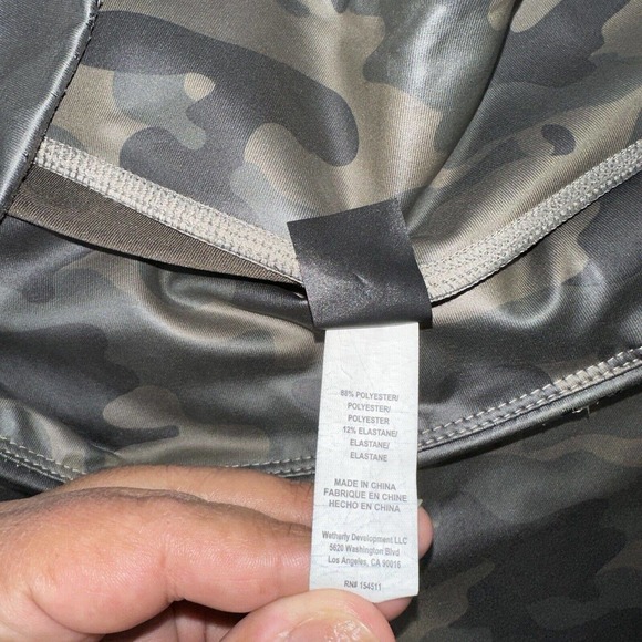 Electric Yoga Women's Metallic Army High Rise Leggings Size Large - Picture 6 of 9